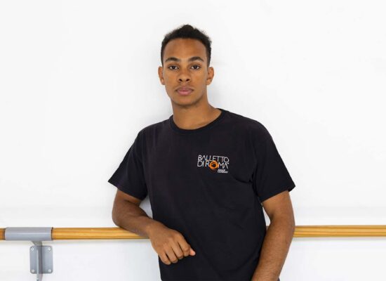 Junior Company: il debutto di Mirko Peter Odhiambo nel ruolo di Coppelius
